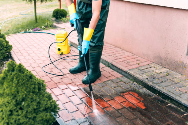 Why Choose Our Certified Pressure Washing Experts for Your Project Needs in Barron, WI?